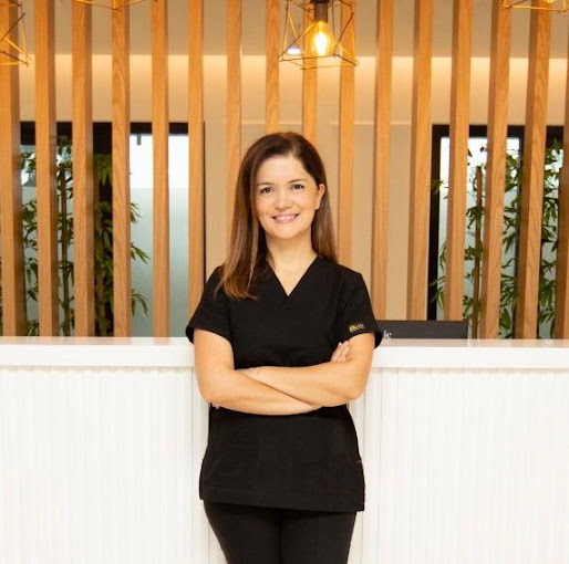 Dt. Elif Yardım Eyüboğlu, Diş Hekimi, TRABZON 