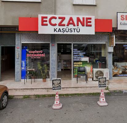 Kaşüstü Eczanesi, YOMRA TRABZON